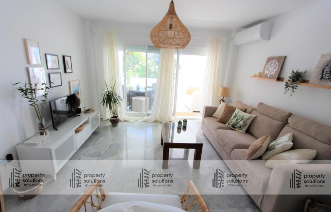 Appartamento Benalgolf Vista al mar. PISCINA. EXCELENTE CONEXIÓN WIFI. Benalmádena Esterno foto